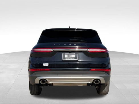 Used 2023 Lincoln Corsair Reserve image 4