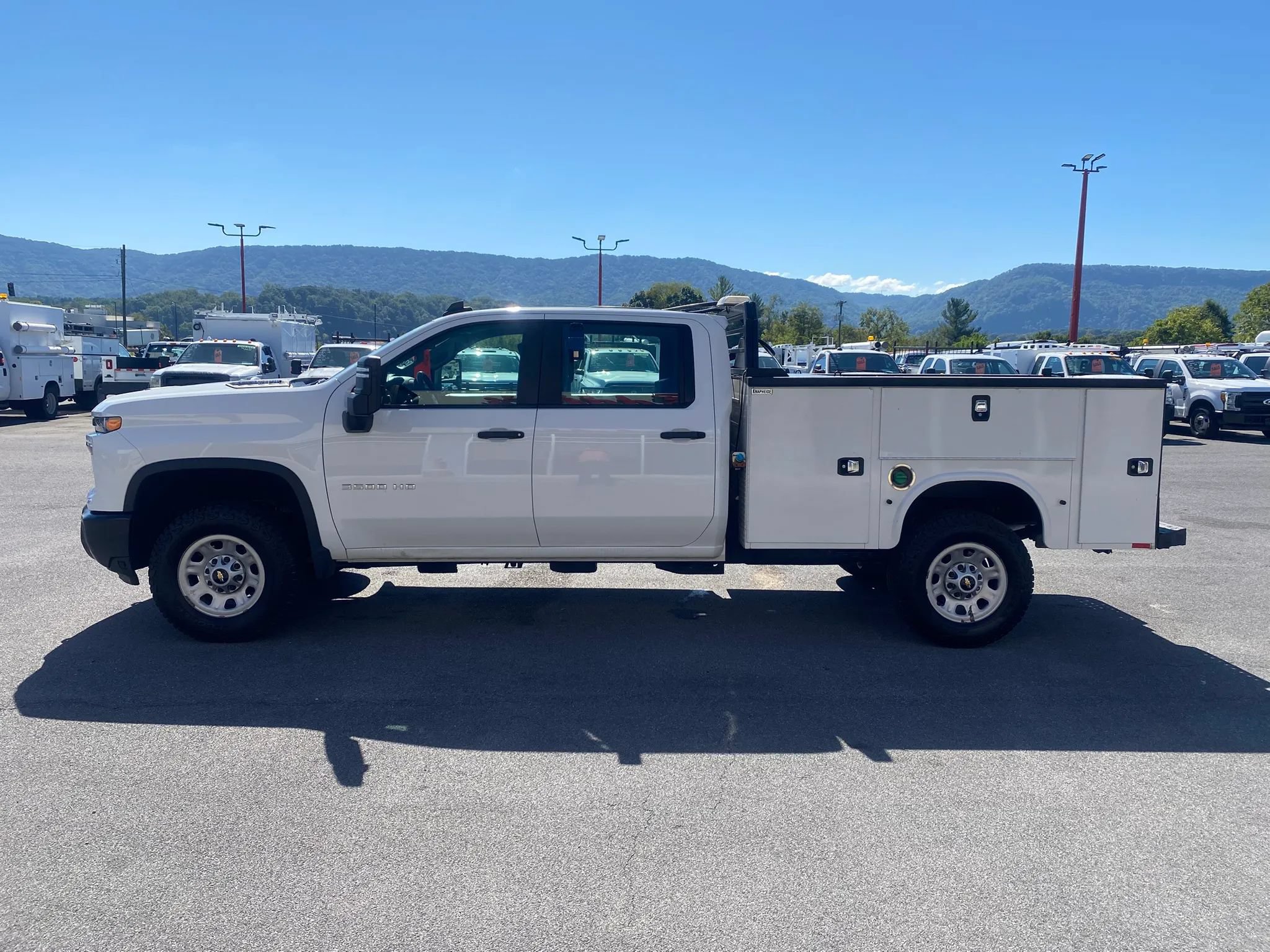 Used 2024 Chevrolet Silverado 3500 W/T w/ WT Fleet Convenience Package AWD/4WD image 5