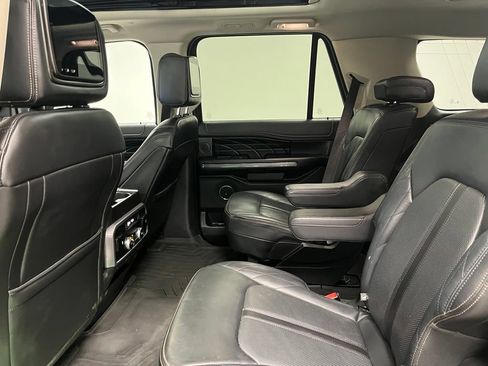 Used 2018 Ford Expedition Max Platinum AWD/4WD image 47
