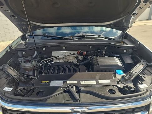 Used 2020 Volkswagen Atlas Cross Sport SEL image 21