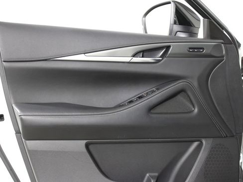 Used 2023 INFINITI QX60 Luxe w/ Cargo Package FWD image 8
