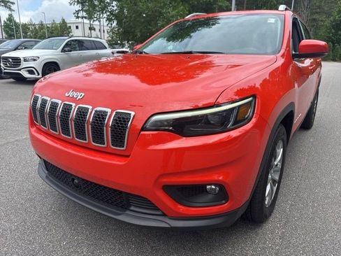 Used 2021 Jeep Cherokee Latitude Lux w/ Sun & Sound Group FWD image 1