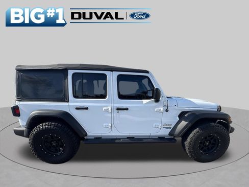 Used 2018 Jeep Wrangler Unlimited Sport S AWD/4WD image 6