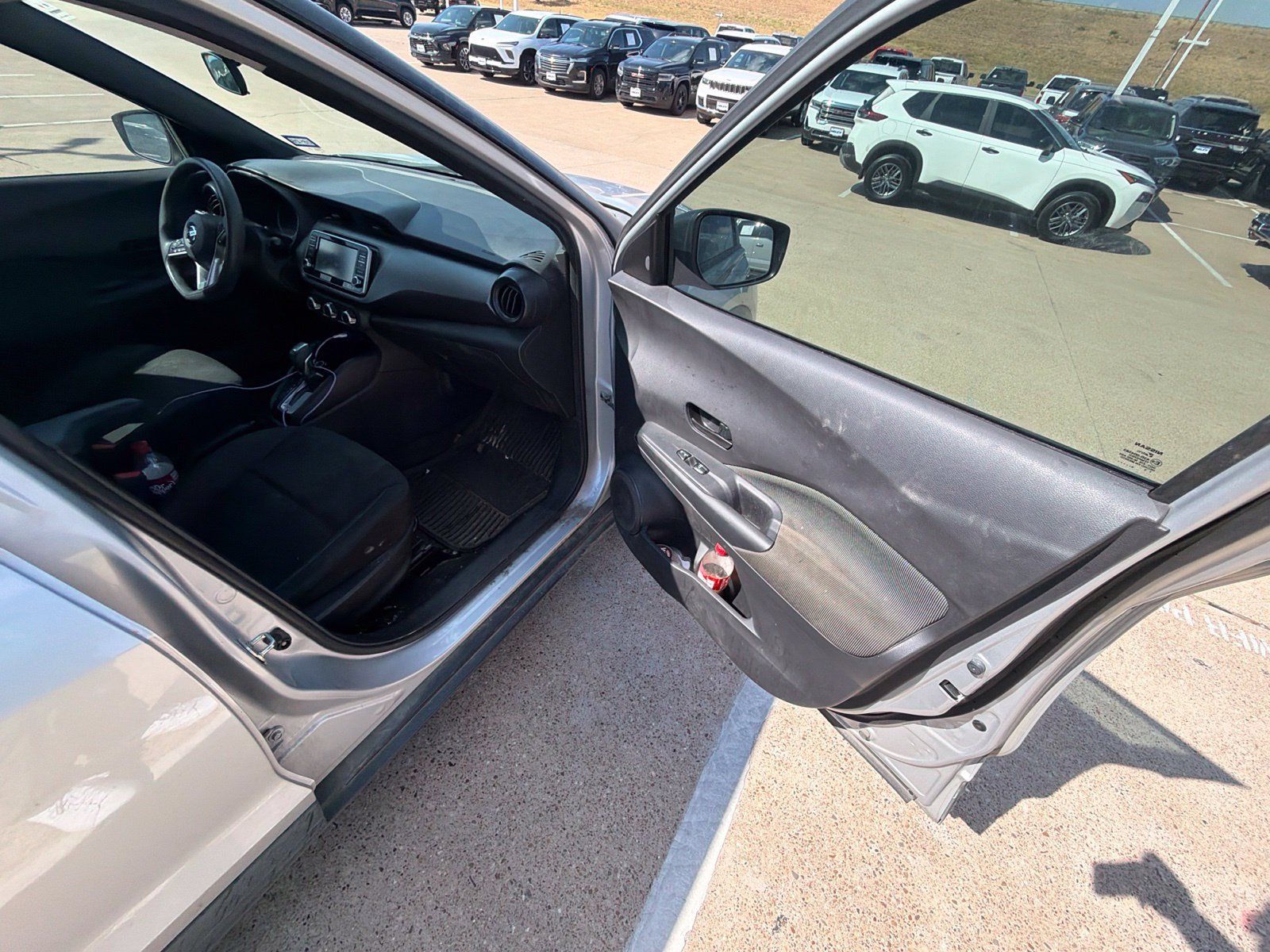 Used 2020 Nissan Kicks S FWD image 22