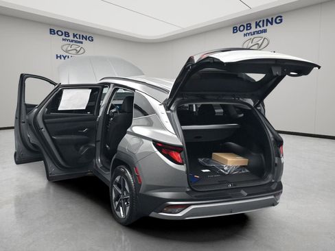 New 2026 Hyundai Tucson SEL FWD image 24