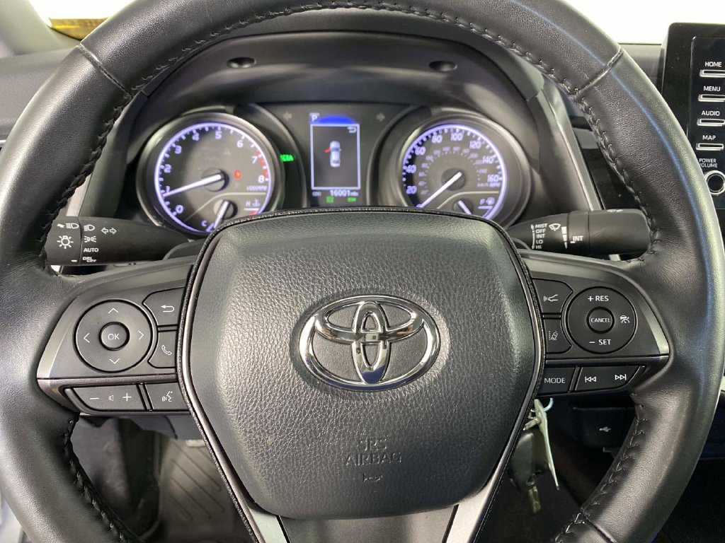 Used 2024 Toyota Camry SE FWD image 15