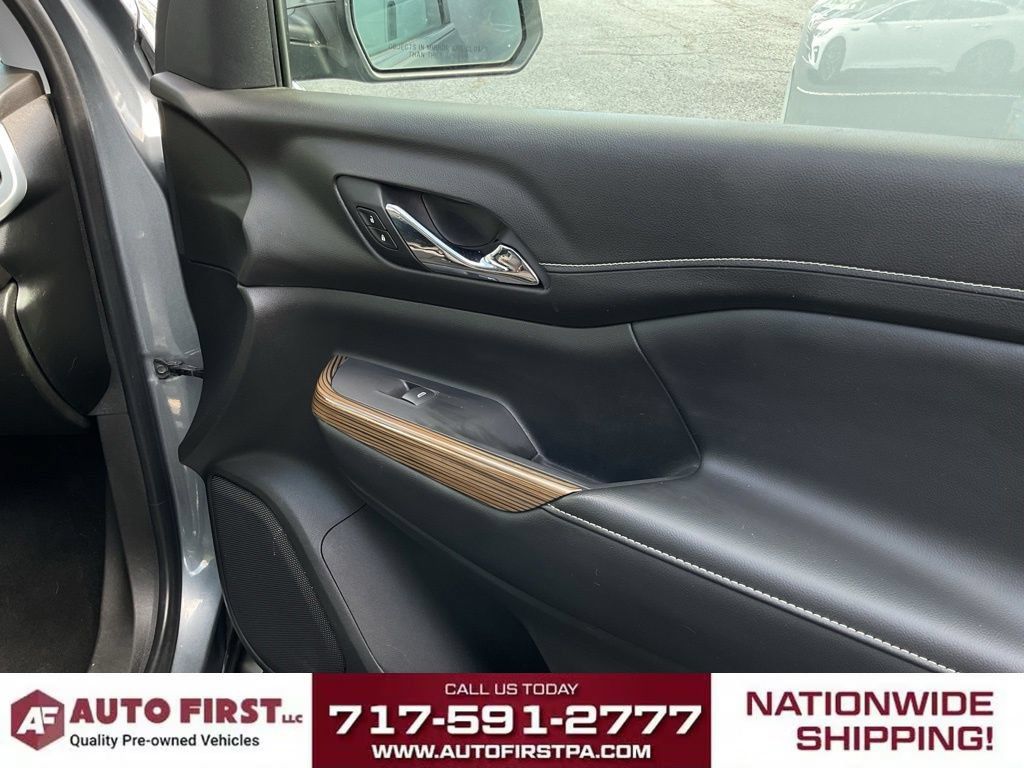 Used 2021 GMC Acadia SLE w/ Driver Convenience Package AWD/4WD image 16