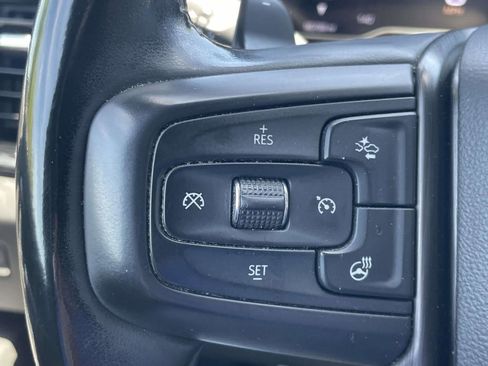 Used 2024 GMC Sierra 1500 AT4 w/ Technology Package AWD/4WD image 22