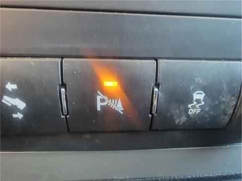 Used 2013 GMC Yukon SLT image 27