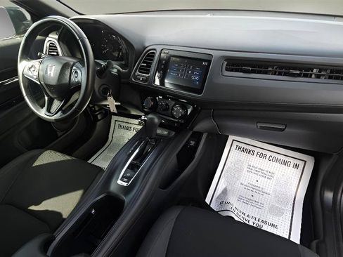 Used 2019 Honda HR-V Sport image 32