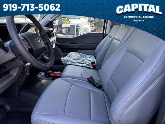 New 2026 Ford F550 4x4 Regular Cab Super Duty image 19