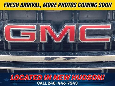 Used 2023 GMC Yukon XL SLT AWD/4WD image 11