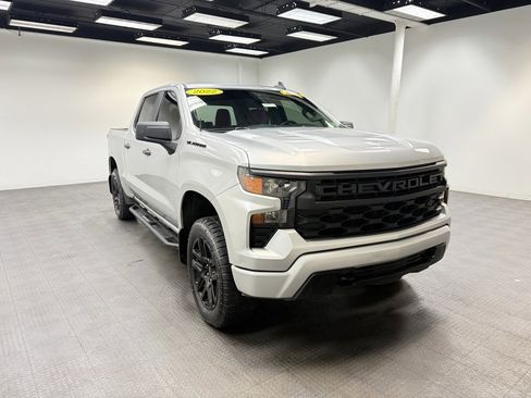 Used 2022 Chevrolet Silverado 1500 Custom w/ LPO, Dark Essentials Package image 8