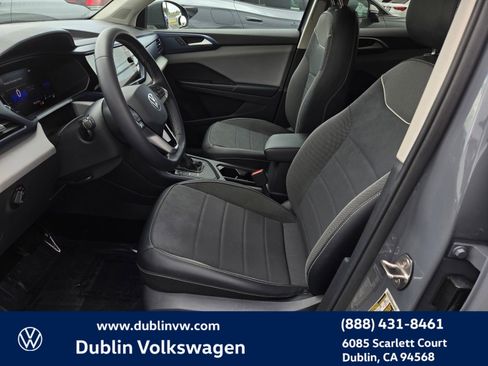 Certified 2023 Volkswagen Taos SE FWD image 16