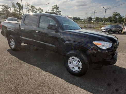 Used 2022 Toyota Tacoma SR AWD/4WD image 7