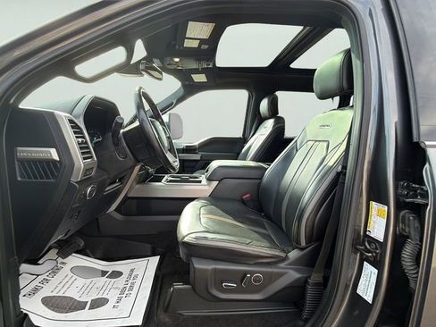 Used 2018 Ford F350 Platinum w/ Platinum Ultimate Package image 19