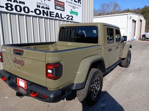 New 2026 Jeep Gladiator Rubicon image 3