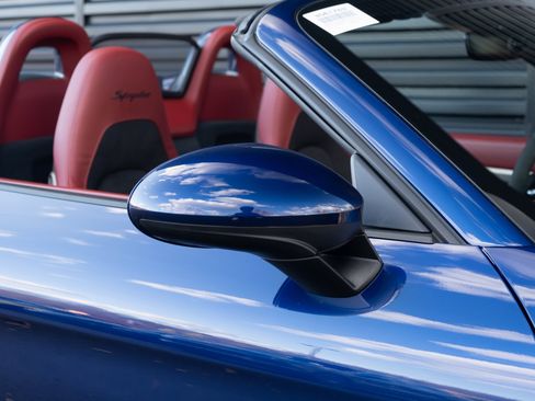 Certified 2021 Porsche 718 Boxster Spyder image 39