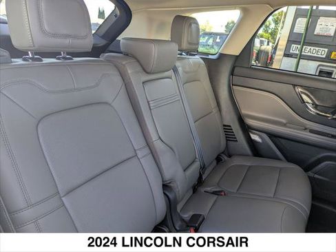 Used 2024 Lincoln Corsair Reserve w/ Equipment Group 201A image 25