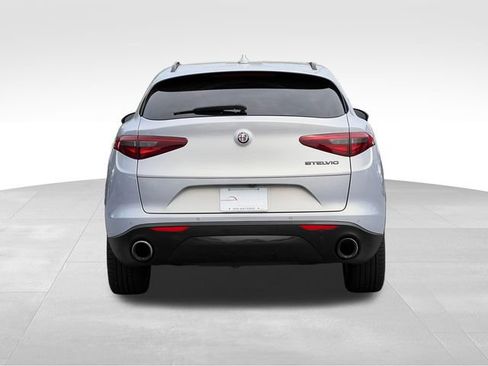 Used 2021 Alfa Romeo Stelvio Sprint w/ Nero Edizione RWD image 4
