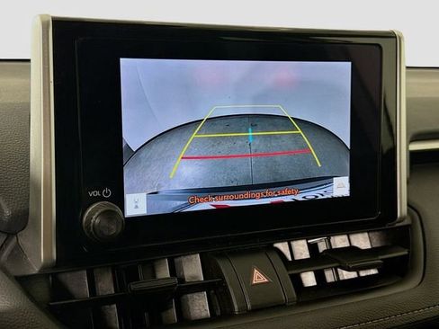 Certified 2025 Toyota RAV4 LE FWD image 15