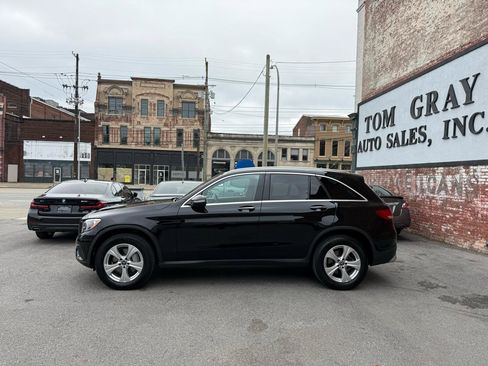 Used 2018 Mercedes-Benz GLC 300 4MATIC image 5