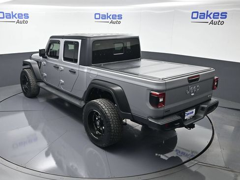 Used 2020 Jeep Gladiator Overland AWD/4WD image 52