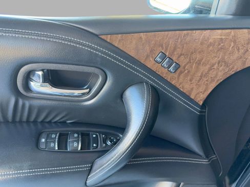 Used 2016 INFINITI QX80 2WD image 38