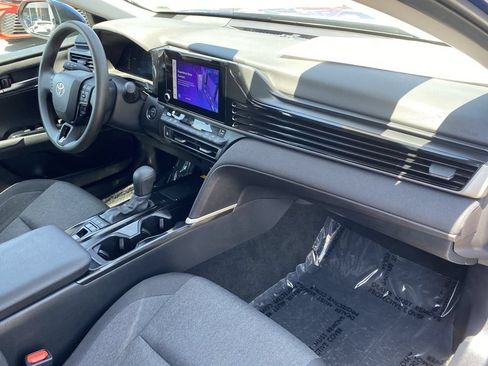 Certified 2025 Toyota Camry LE FWD image 14
