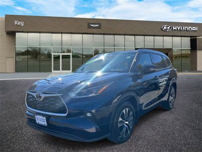 Used 2021 Toyota Highlander XLE