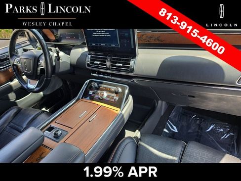 Certified 2024 Lincoln Navigator Black Label AWD/4WD image 10