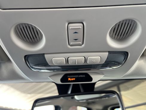 Used 2022 Ford EcoSport Titanium image 40