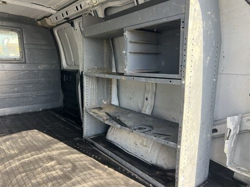 Used 2021 Chevrolet Express 2500 w/ Driver Convenience Package RWD image 8