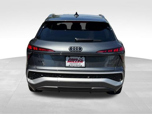 New 2026 Audi Q3 quattro 2.0T AWD/4WD image 6