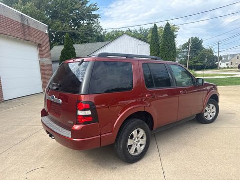 Used 2010 Ford Explorer XLT AWD/4WD image 6
