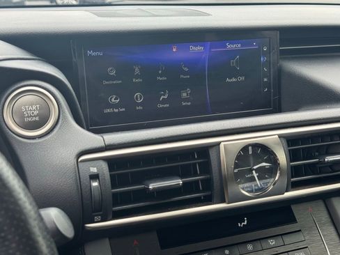 Used 2020 Lexus IS 300 F Sport image 35