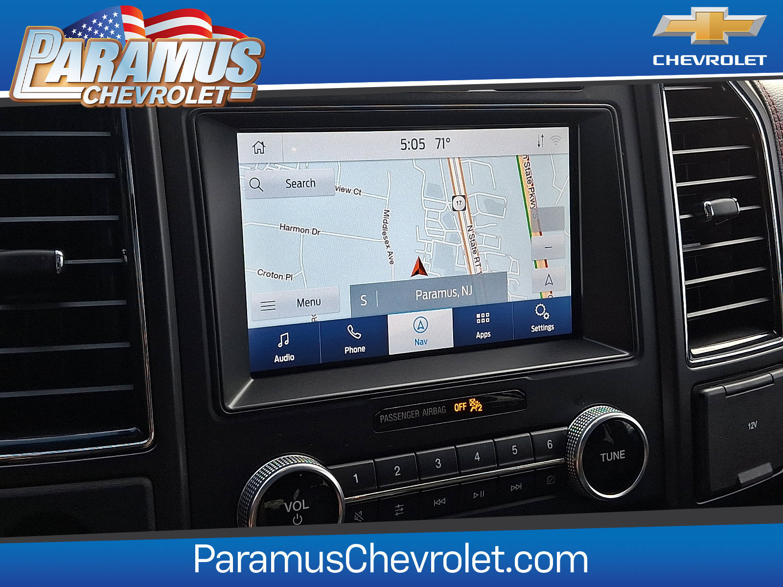 Used 2021 Ford Expedition Limited AWD/4WD image 17