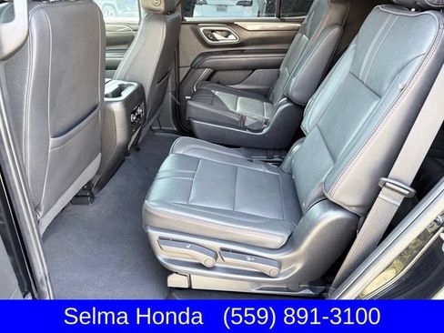 Used 2022 Chevrolet Tahoe RST w/ Luxury Package RWD image 7