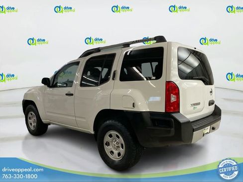 Used 2014 Nissan Xterra X image 8