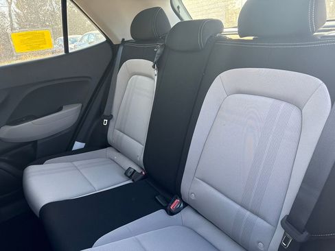 Used 2026 Hyundai Venue SEL image 32