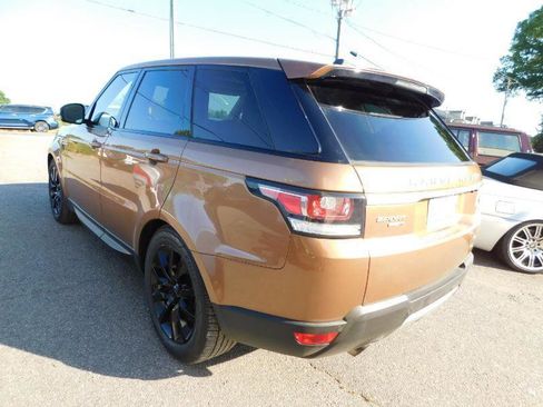 Used 2016 Land Rover Range Rover Sport HSE image 8