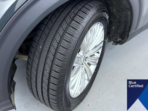 Certified 2023 Ford Explorer Limited AWD/4WD image 25