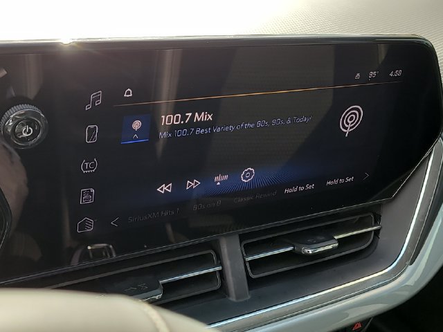 Used 2025 Chevrolet Trax LT w/ Driver Confidence Package FWD image 24