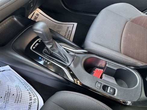 Used 2023 Toyota Corolla SE image 18