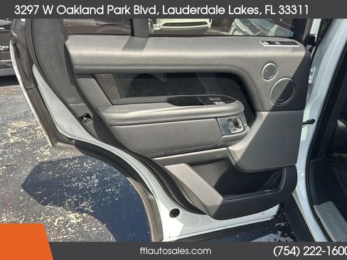 Used 2020 Land Rover Range Rover AWD/4WD image 22