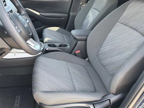 Used 2026 Kia Seltos LX image 12