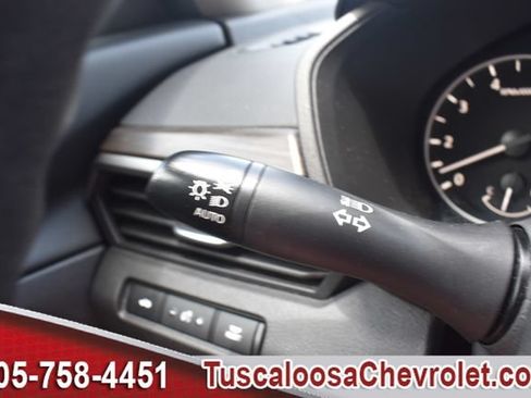 Used 2024 Nissan Altima 2.5 SV FWD image 28