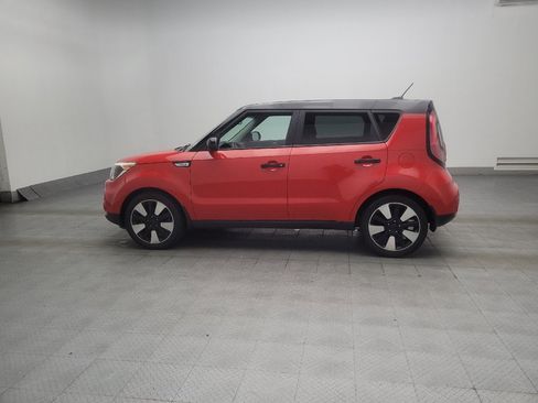 Used 2019 Kia Soul + FWD image 3