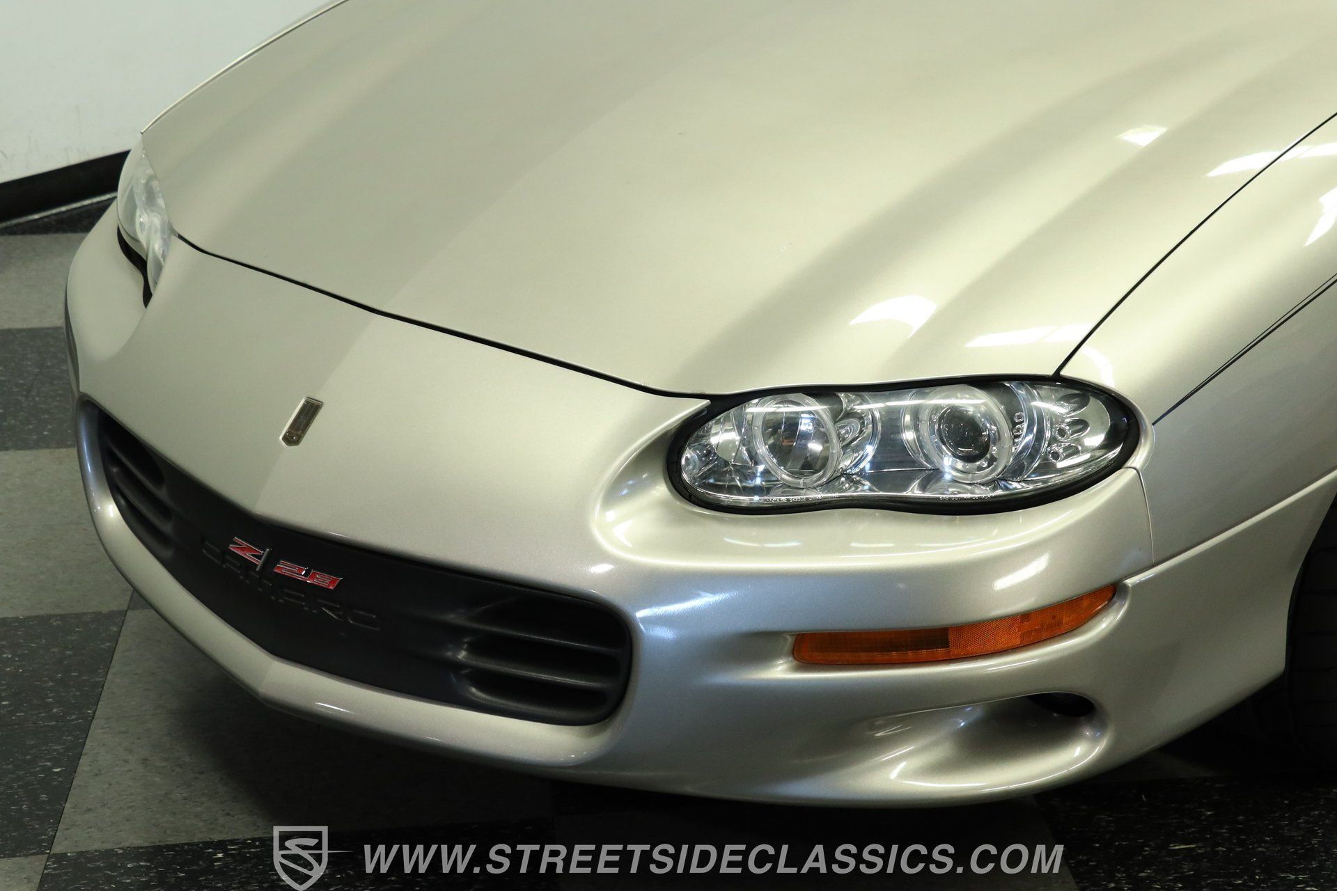 Used 1999 Chevrolet Camaro Z28 RWD image 19