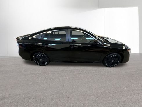 New 2026 Nissan Sentra SR w/ SR All Weather Package image 36